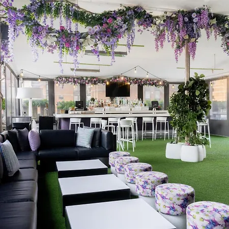 Yotel Times Square Hotel 4*