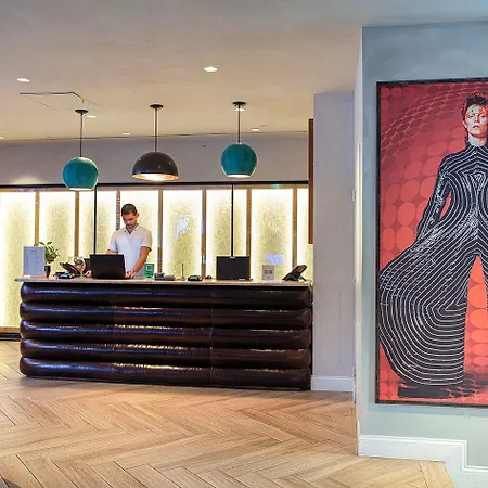 Coda Williamsburg 4*