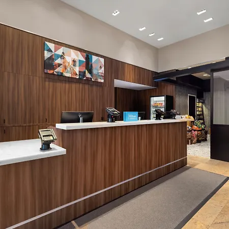 Hotel Hilton Garden West 35th Street
