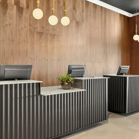 Sheraton Tribeca Hotel 4*
