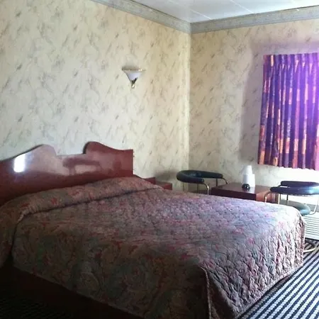 Linden Motor - Brooklyn Motel *
