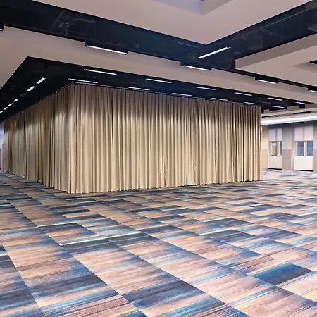 Hotel Hilton Midtown 4*
