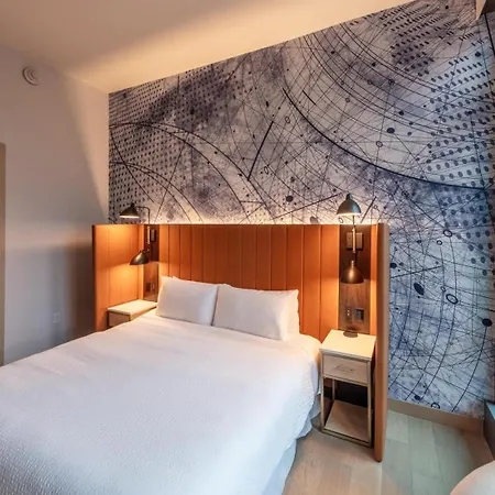 Tempo By Hilton Times Square Hotel 4*
