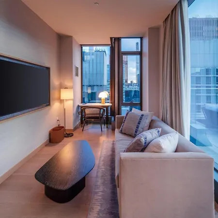 Tempo By Hilton Times Square 4*