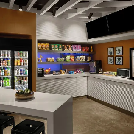 Aloft By Marriott Chelsea New York