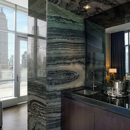 Renaissance Midtown