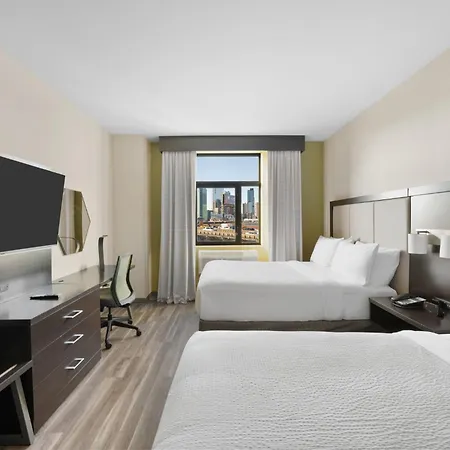 Hotel Express Long Island E - By Ihg