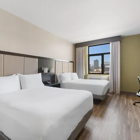 Hotel Express Long Island E - By Ihg 3*