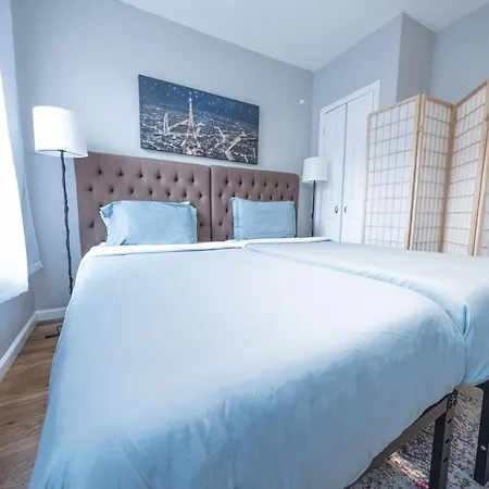 2br Near Mount Sinai & Metropolitan Hospitals Apartment New York