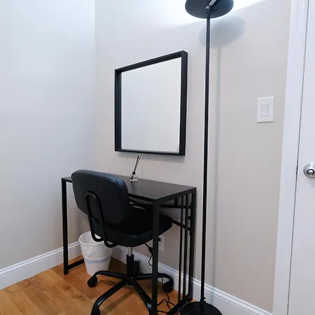 Sunny 4br/2ba Retreat In Morningside Heights, Nyc Holiday home New York