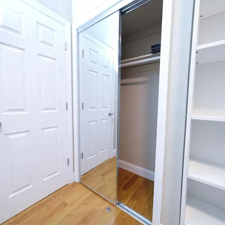 Sunny 4br/2ba Retreat In Morningside Heights, Nyc Holiday home