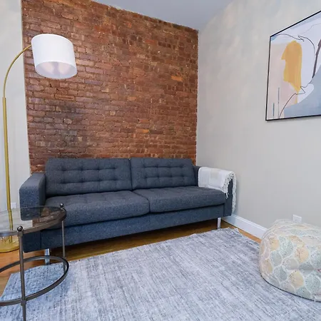 Sunny 4br/2ba Retreat In Morningside Heights, Nyc Holiday home
