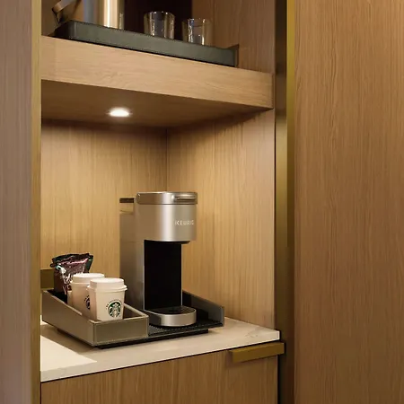 The Westin Flushing Laguardia Airport 4*