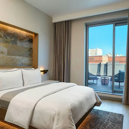 The Westin Flushing Laguardia Airport Hotel