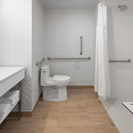 La Quinta & By Wyndham Queens Nyc Jfk Airtrain Hotel New York