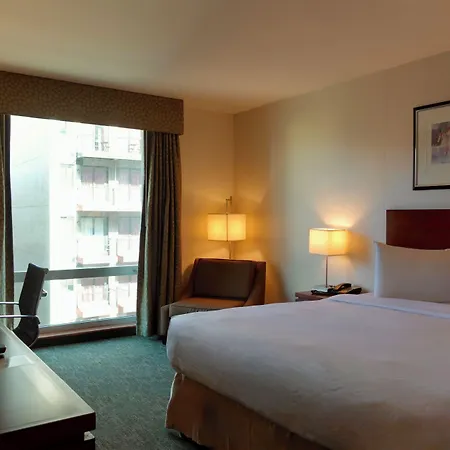 Hotel Lic Manhattan View 3*