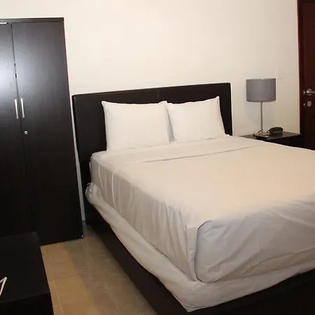 Sleep Days Avenue H Apartment *