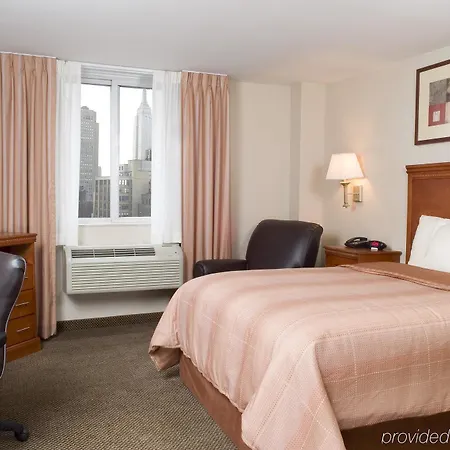 Hotel Candlewood Nyc -times Square By Ihg 3*
