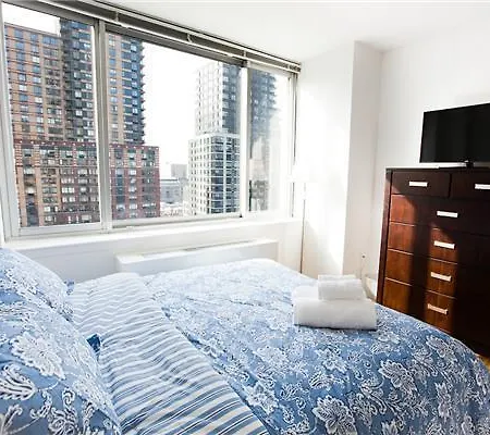 Lincoln Center Luxury Apartment