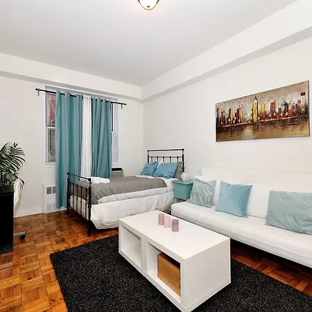 Columbus Circle 3 Bedroom New York