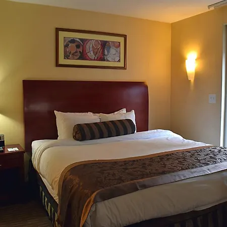 Wingate By Wyndham Manhattan Midtown Hotel 3*