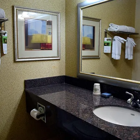 Hotel Wingate By Wyndham Manhattan Midtown 3*