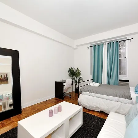 Columbus Circle 3 Bedroom *