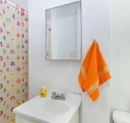 Three Bedroom Apartment - 3Rd Street