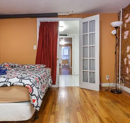 Apartment Three Bedroom Apartment - 3Rd Street *