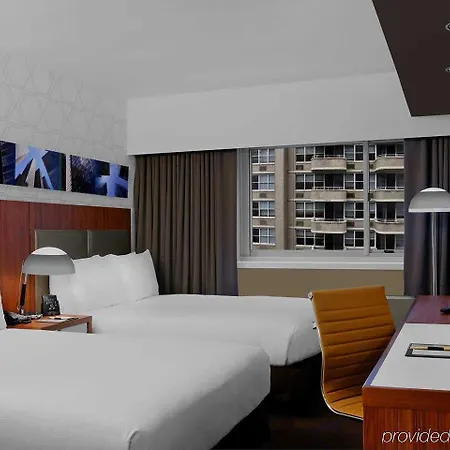 Doubletree By Hilton Metropolitan