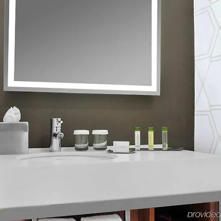 Hotel Doubletree By Hilton Metropolitan 4*