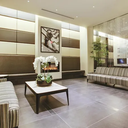 The At Fifth Avenue Hotel