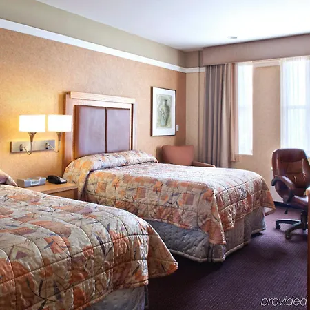 Nyma, The Manhattan Hotel