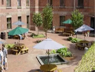 Hostel Hi
