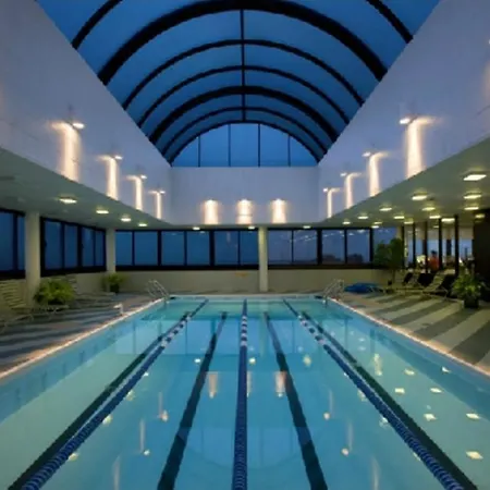 Global Luxury Suites At Windsor Court * New York