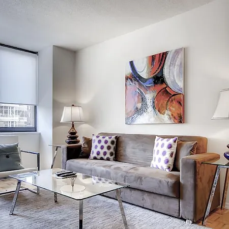 Global Luxury Suites At Windsor Court Apartment