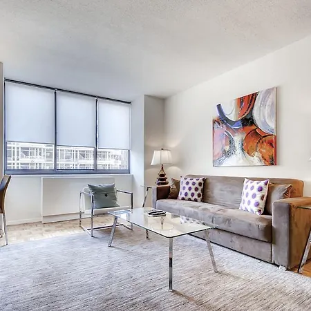 Global Luxury Suites At Windsor Court Apartment *