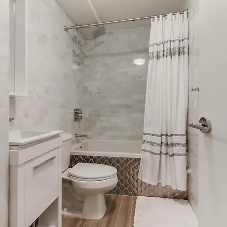 Two Bedroom - Harlem New York