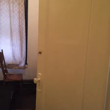 J Apartment *