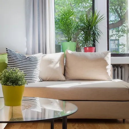 1 Bedroom 1 Bathroom Apartment Hells Kitchen K Apartment New York