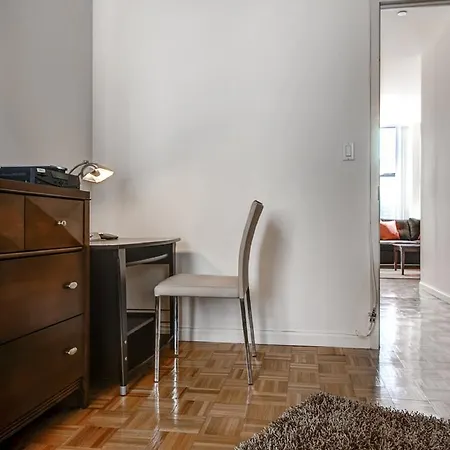 Global Luxury At 15 Park Row Apartment New York