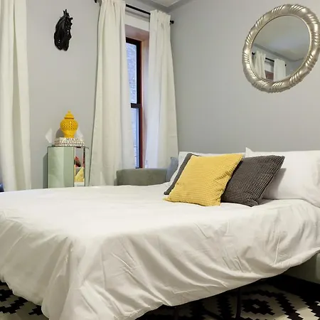 Urban Chic Prospect Park 2 Apartment New York