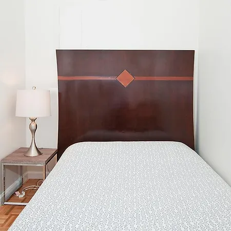 Two Bedroom Apartment Park Ave - Midtown East New York
