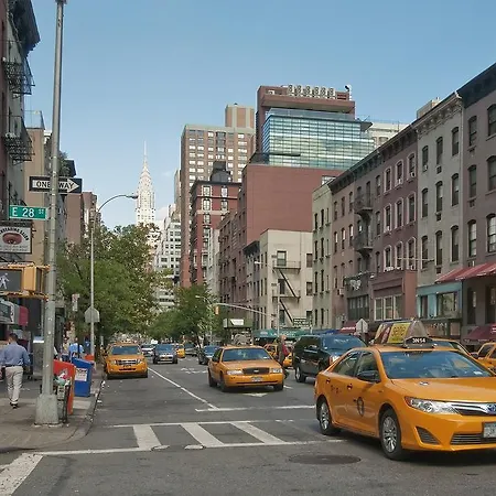 Superior Midtown East Apartment