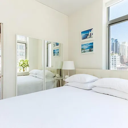 Impeccable Three Bedroom Midtown