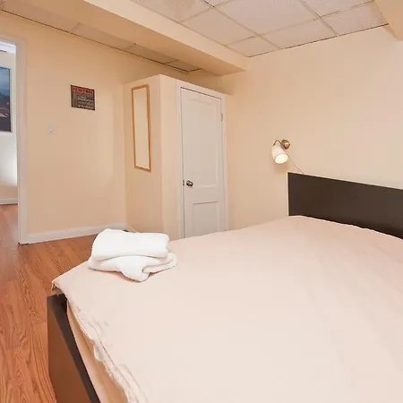 Chic 2 Bedrooms Near Times Square Apartment New York