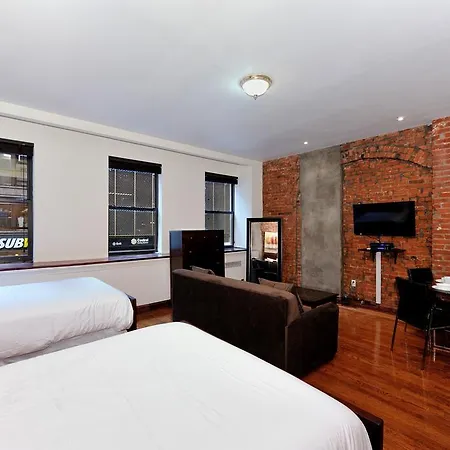Midtown Near Central Park Apartment New York