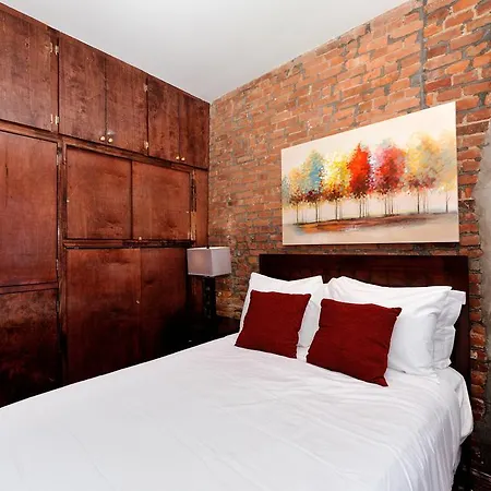 Apartment Midtown Near Central Park *