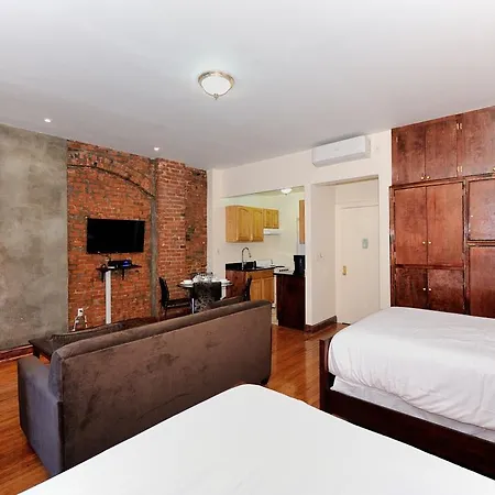 Apartment Midtown Near Central Park