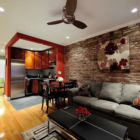 Stylish Upper East Side 2 Bed 2 Bath * New York